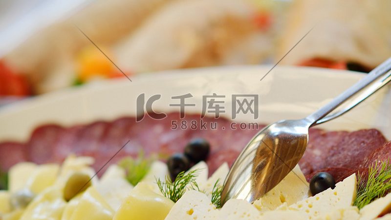 深圳食品批发货源网站：揭秘食品批发市场选品之道